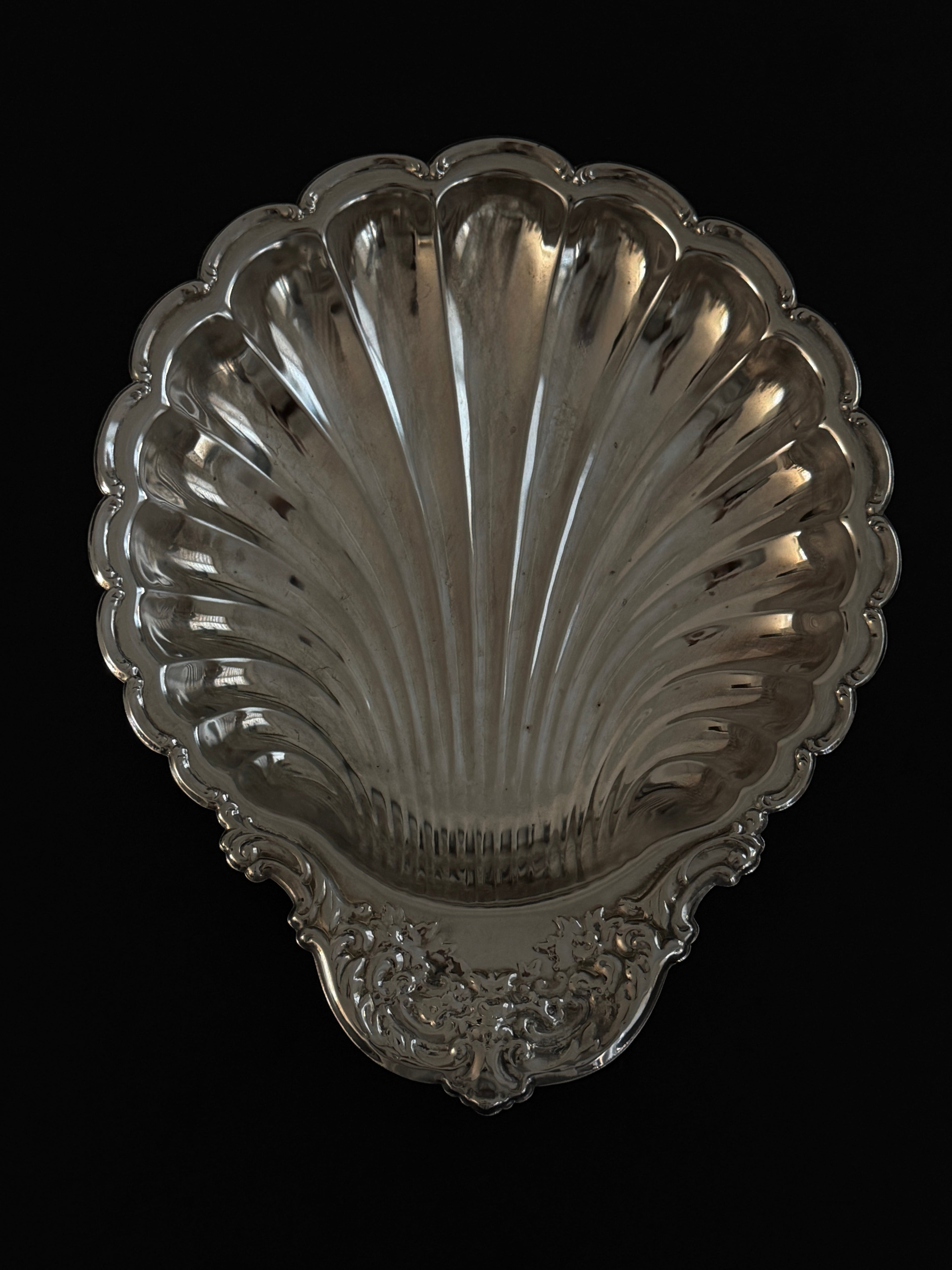Large Silver Plate Clam Shell Dish