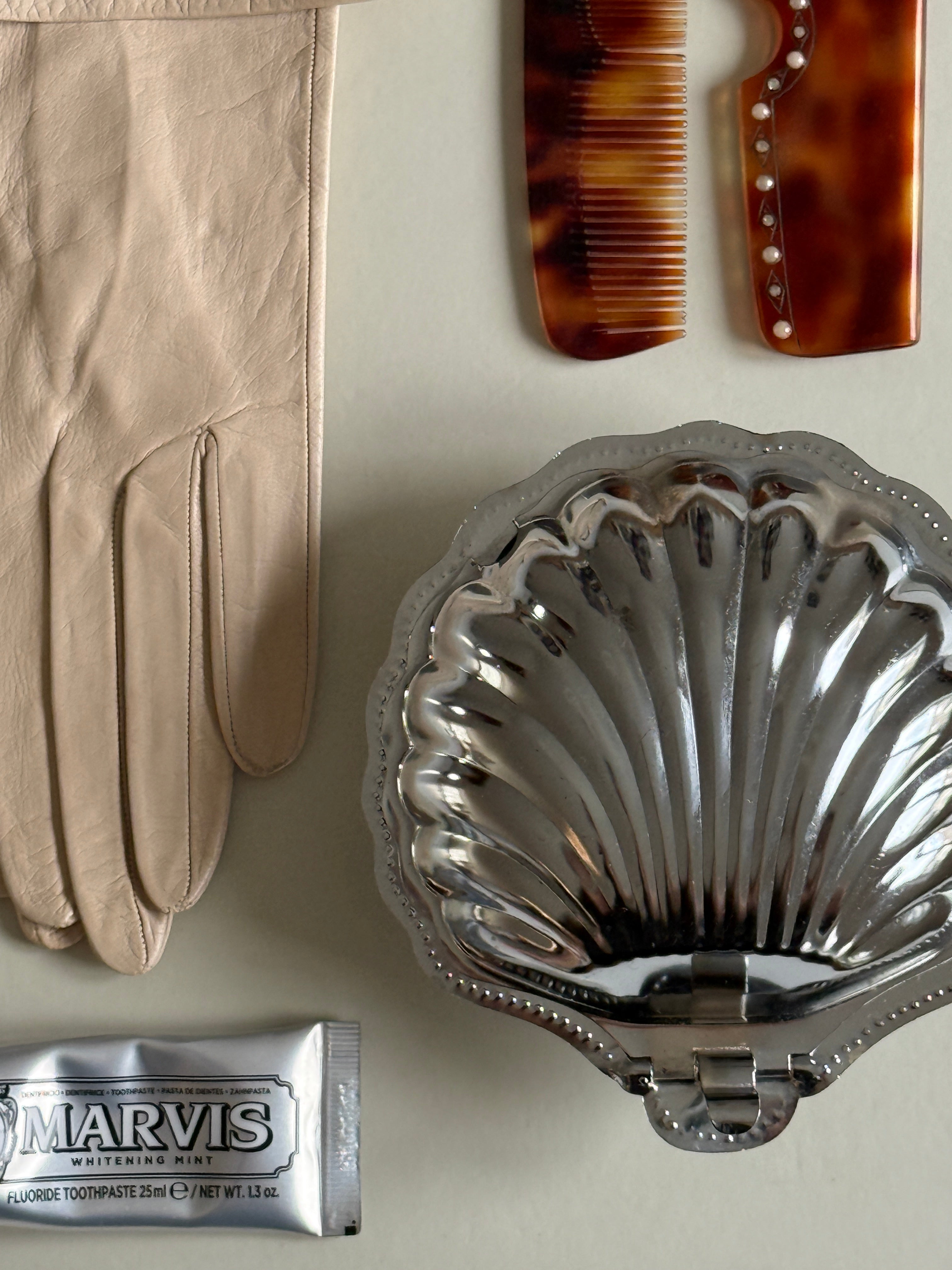 Chrome Clam Shell Butter Dish