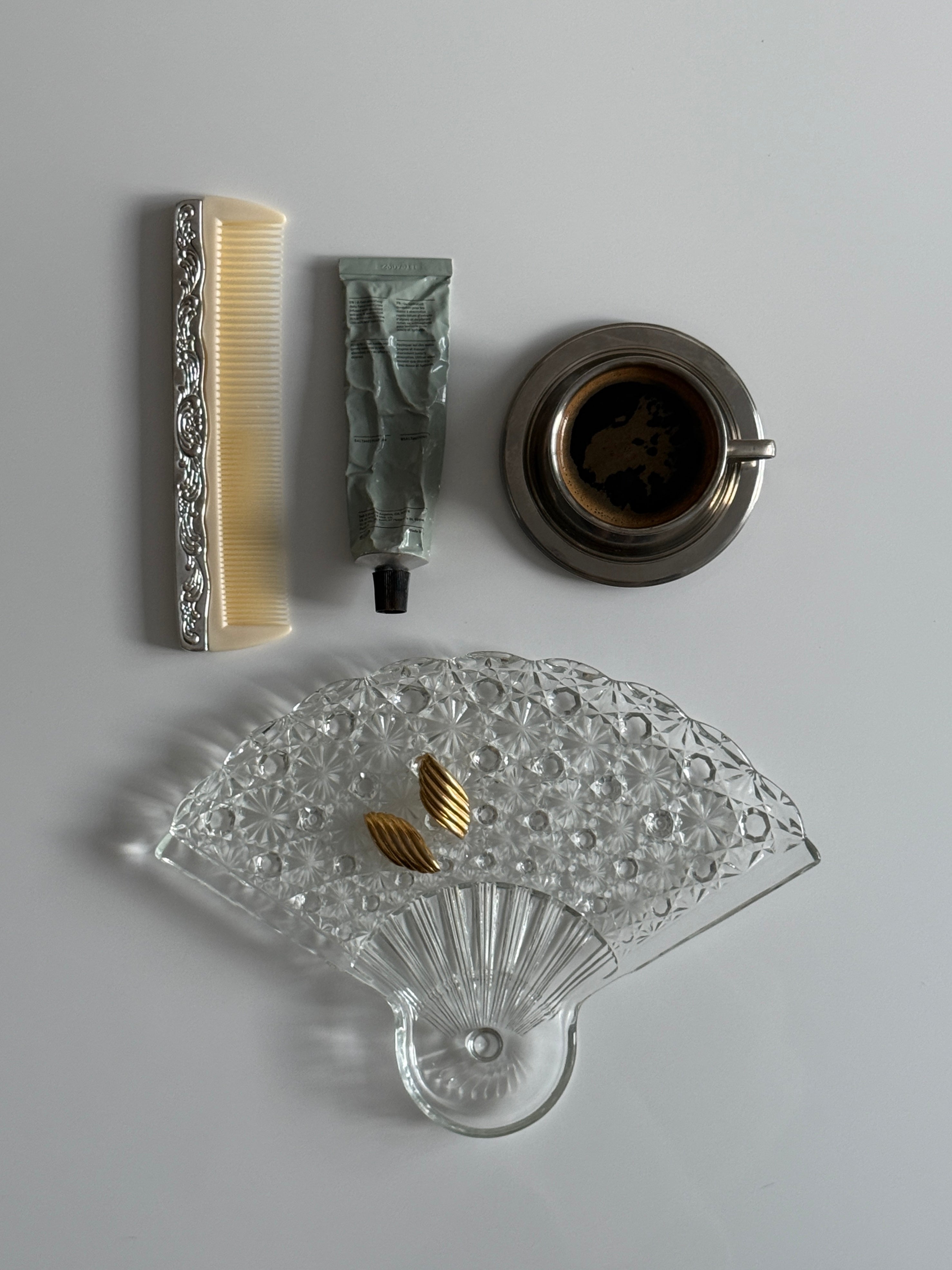 Fan Shaped Serving Plates (set of 4)