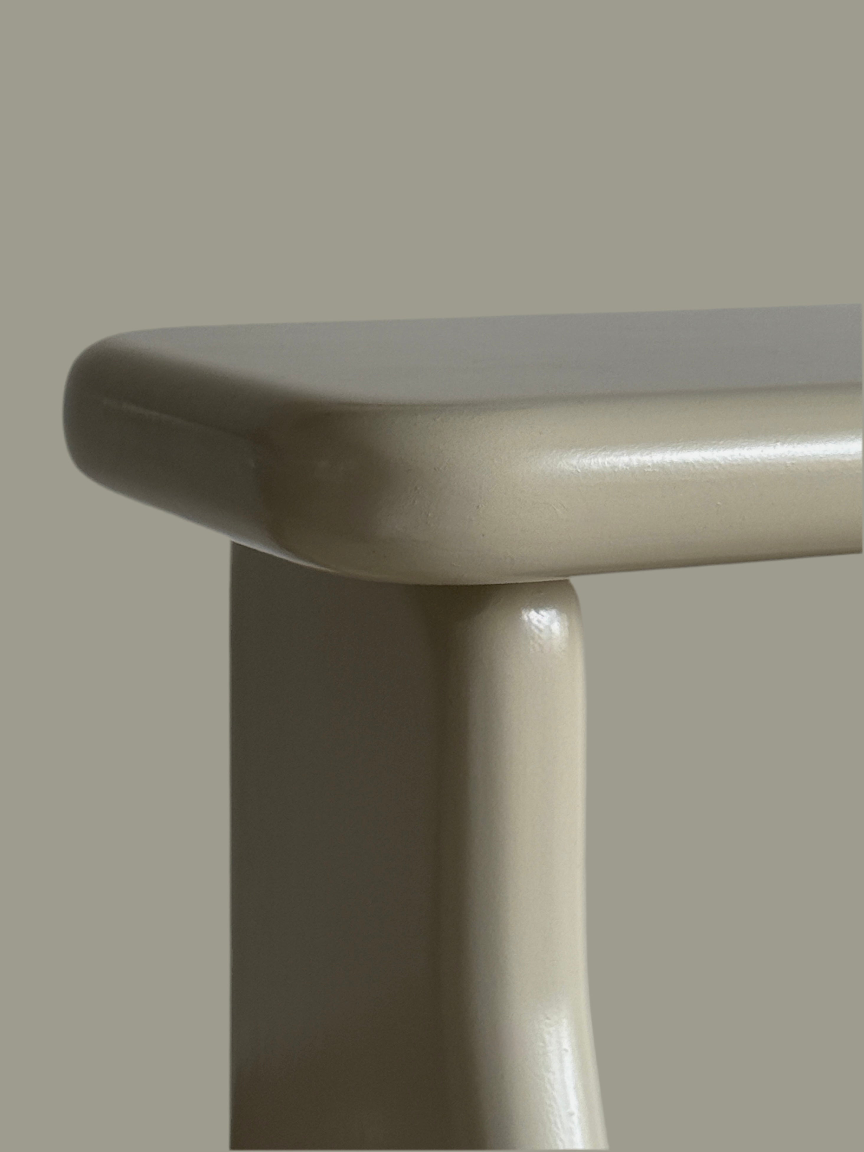 APOLLO Side Table