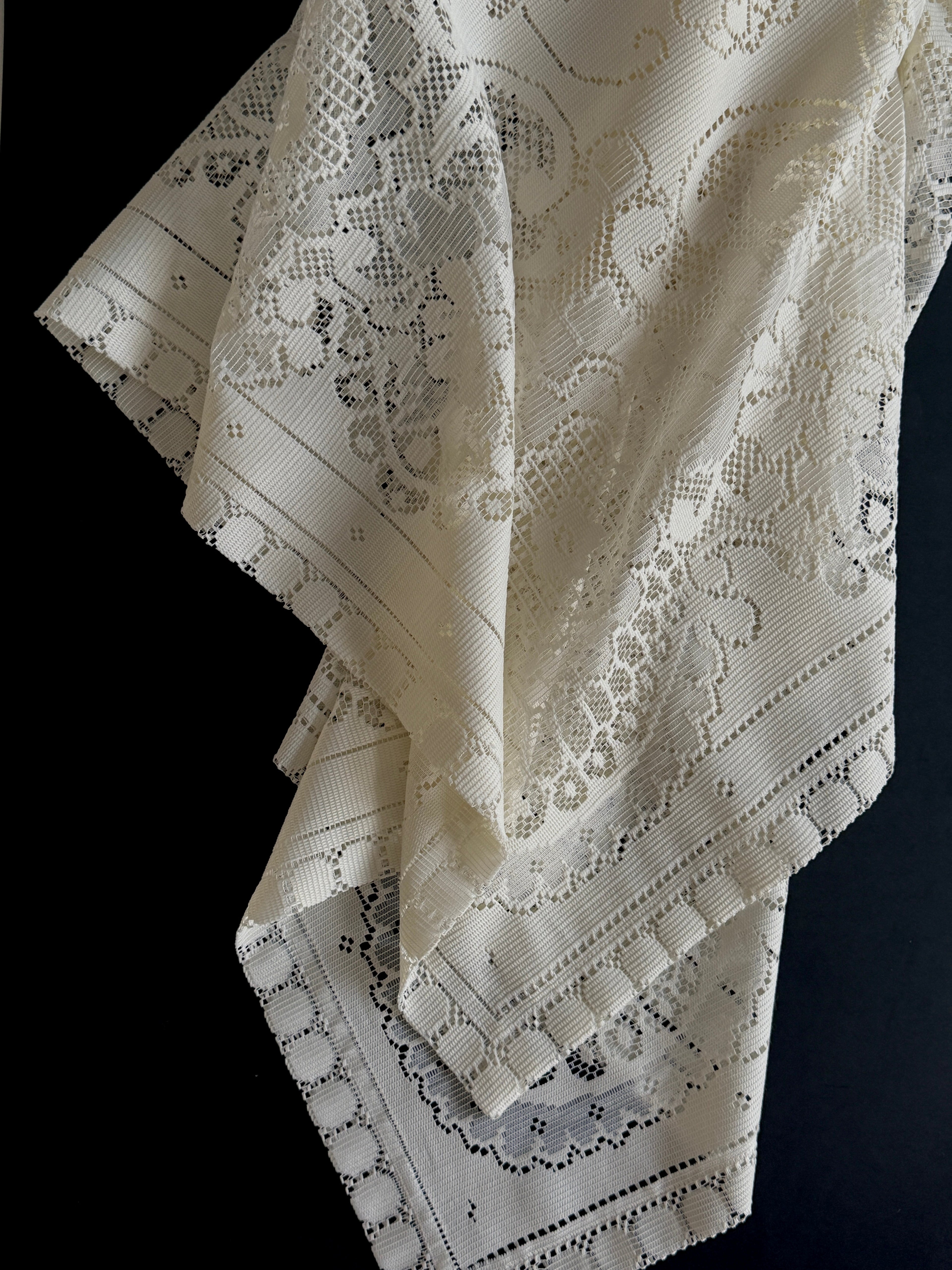 Vintage Scottish Lace Tablecloth