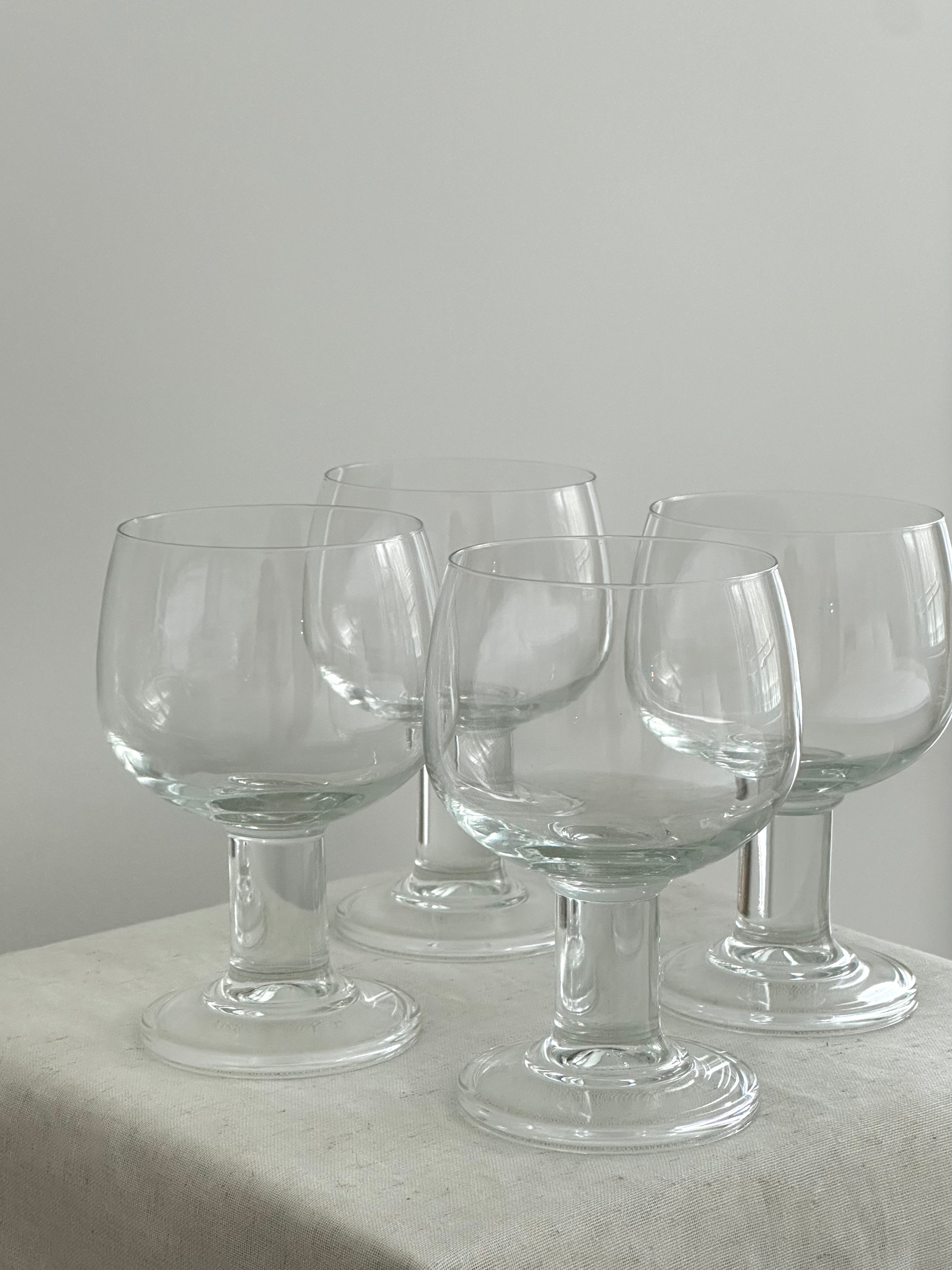 Cristal D'Arques Blown Crystal Wine Glasses